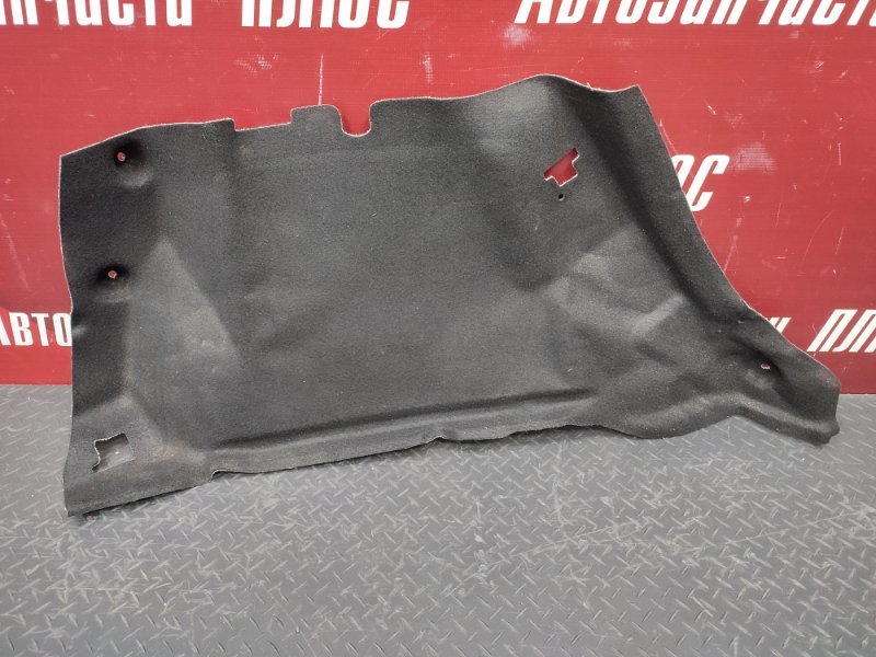 Обшивка багажника