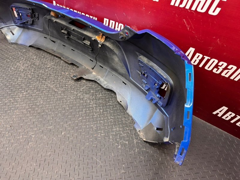 Бампер задний