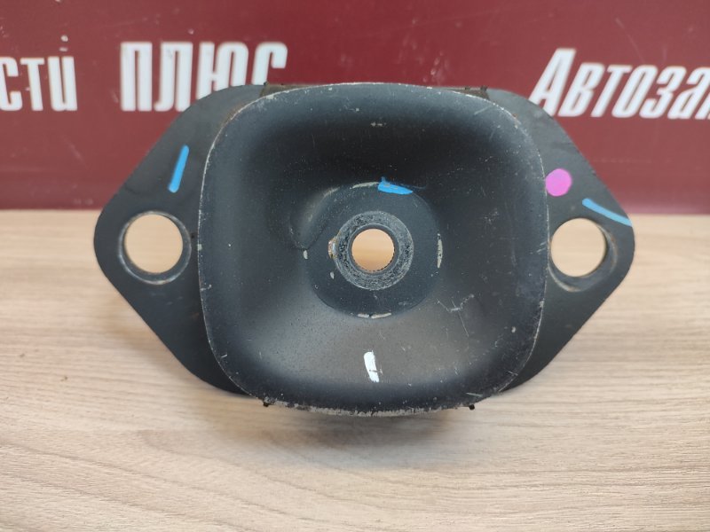 Опора двигателя