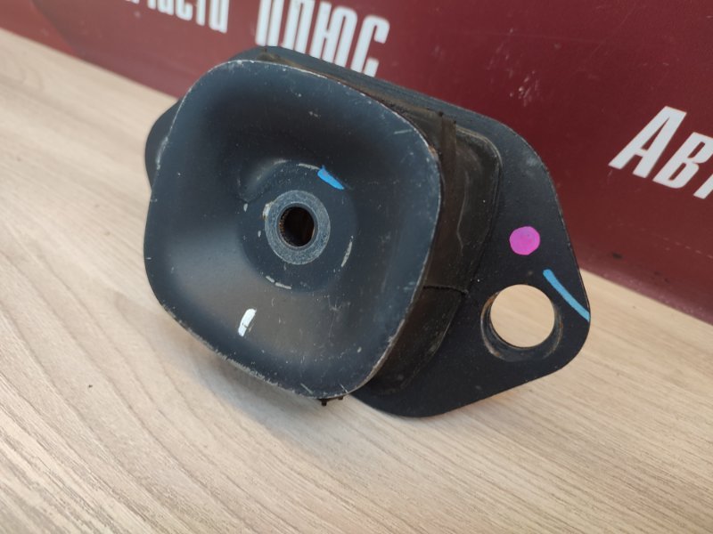 Опора двигателя