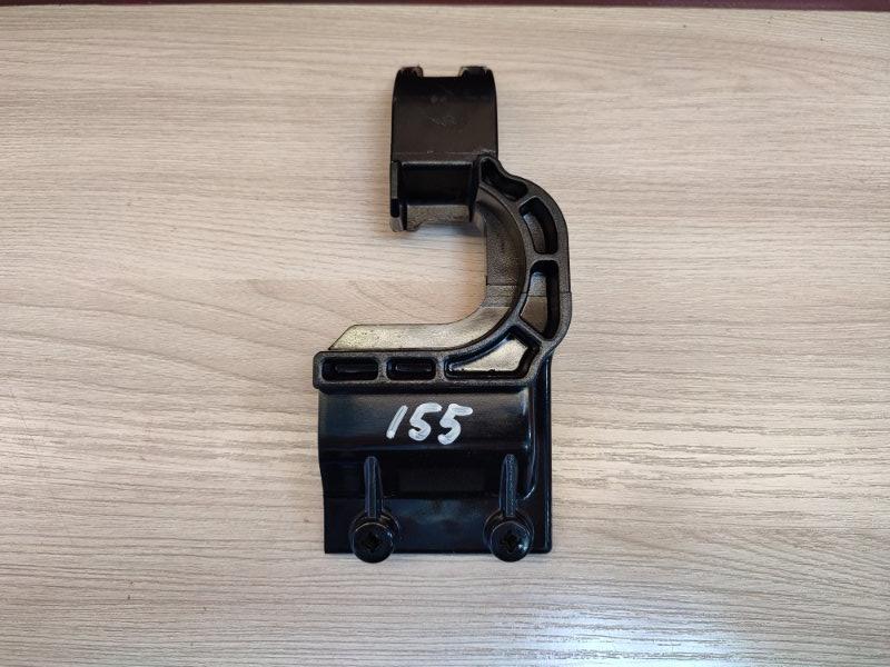 Кронштейн замка багажника