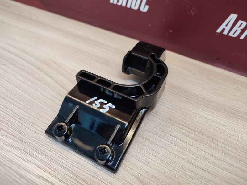 Кронштейн замка багажника