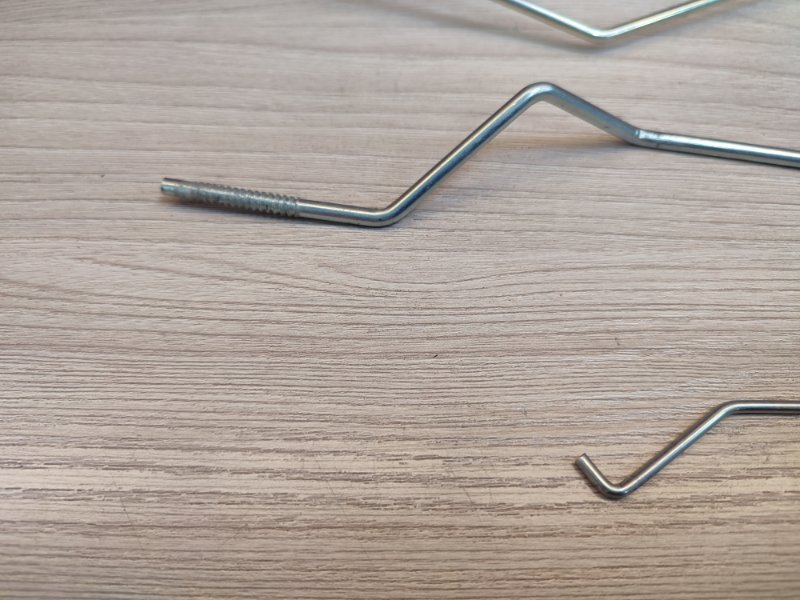 Тяга замка двери