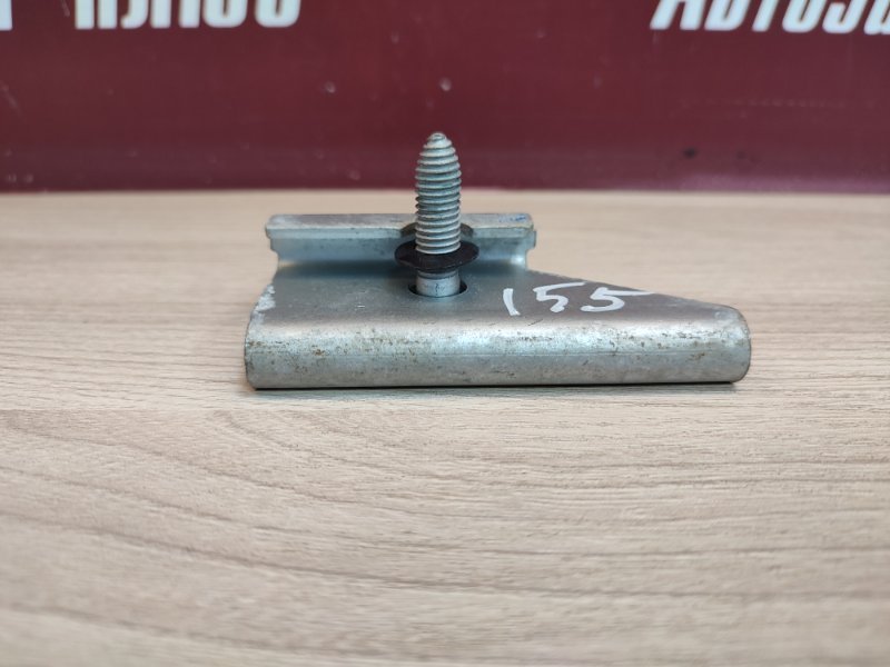 Крепление акб