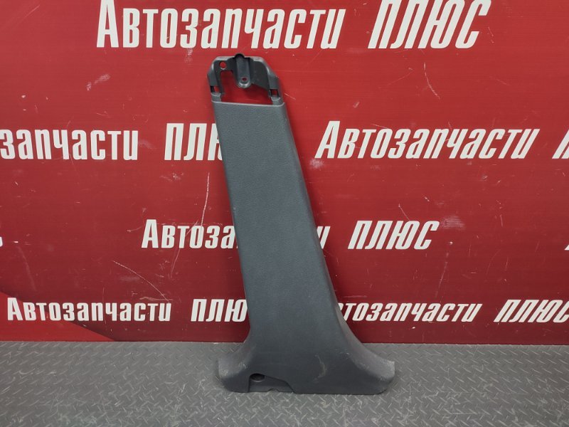 Обшивка средней стойки