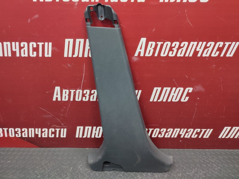 Обшивка средней стойки