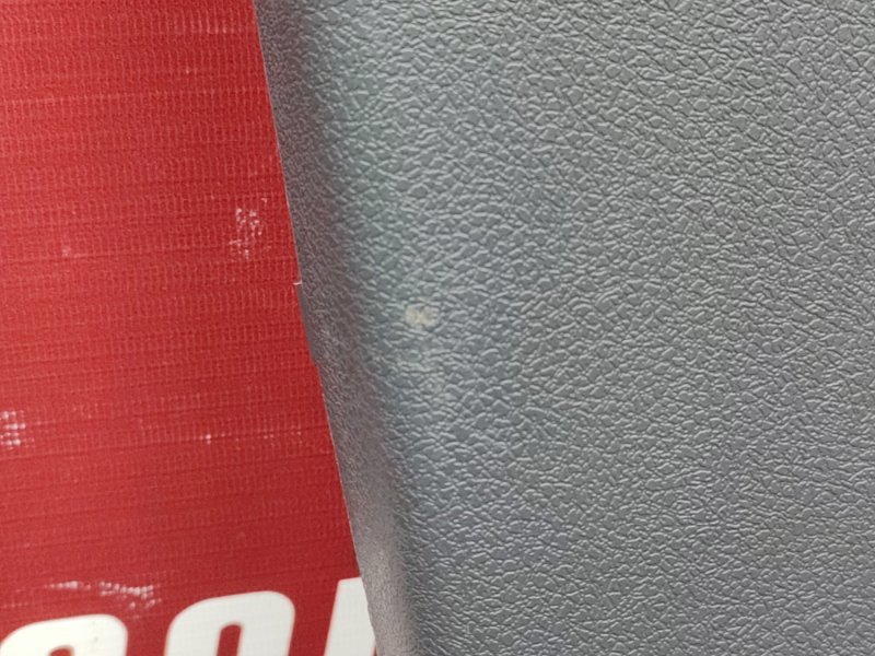 Обшивка средней стойки