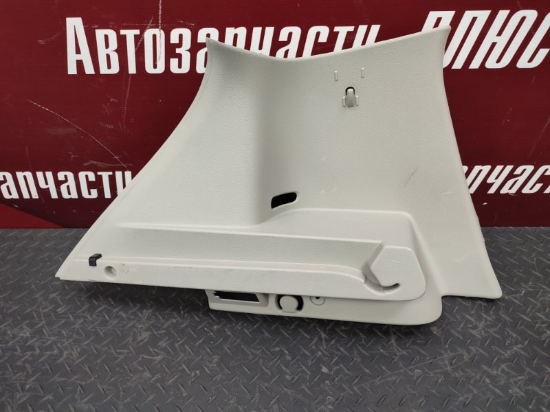 Держатель задней полки