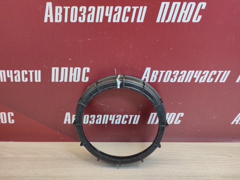 Крышка бензонасоса