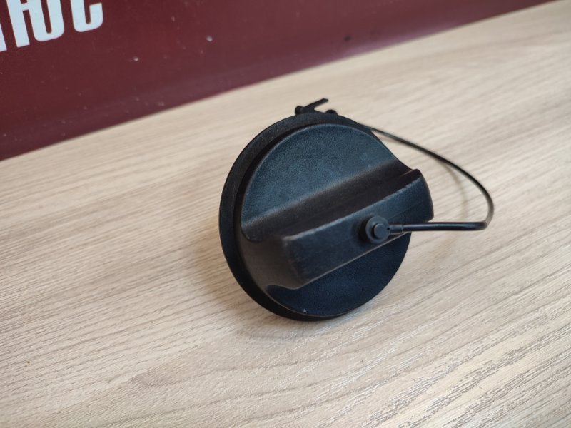 Крышка топливного бака