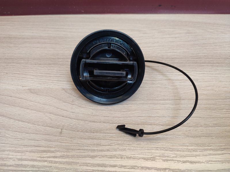 Крышка топливного бака