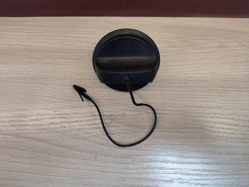 Крышка топливного бака