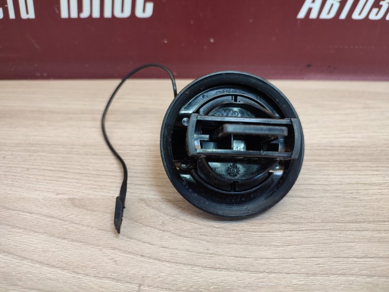 Крышка топливного бака