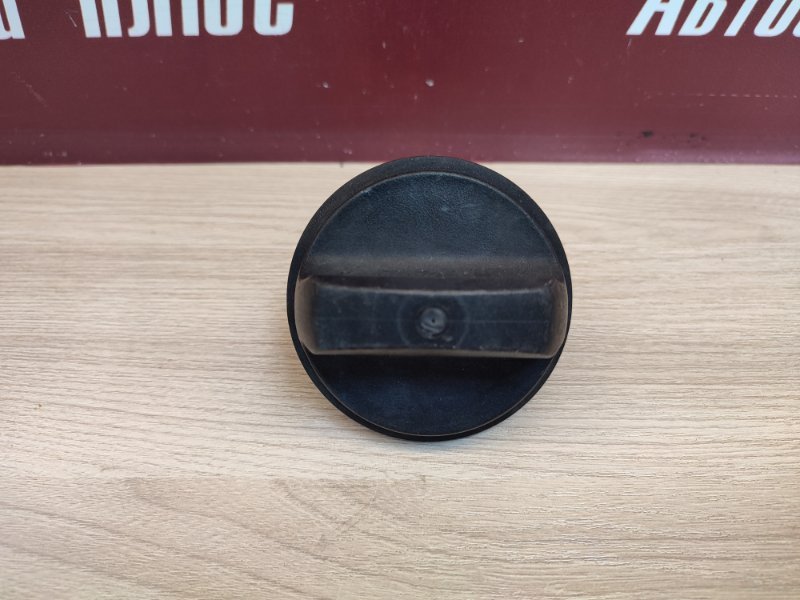 Крышка топливного бака