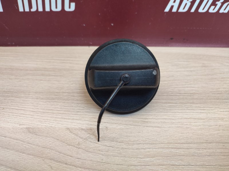 Крышка топливного бака