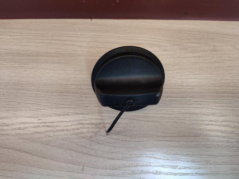 Крышка топливного бака