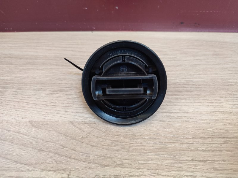 Крышка топливного бака