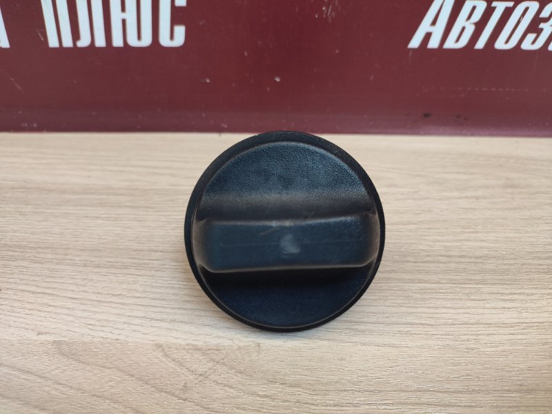 Крышка топливного бака