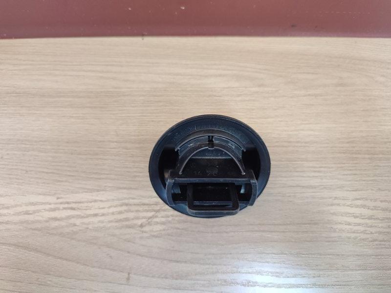 Крышка топливного бака