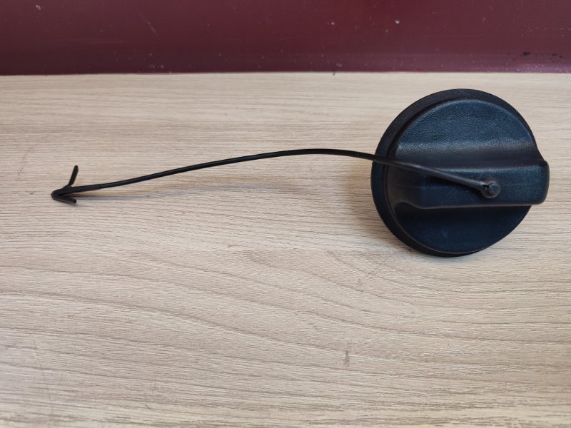 Крышка топливного бака