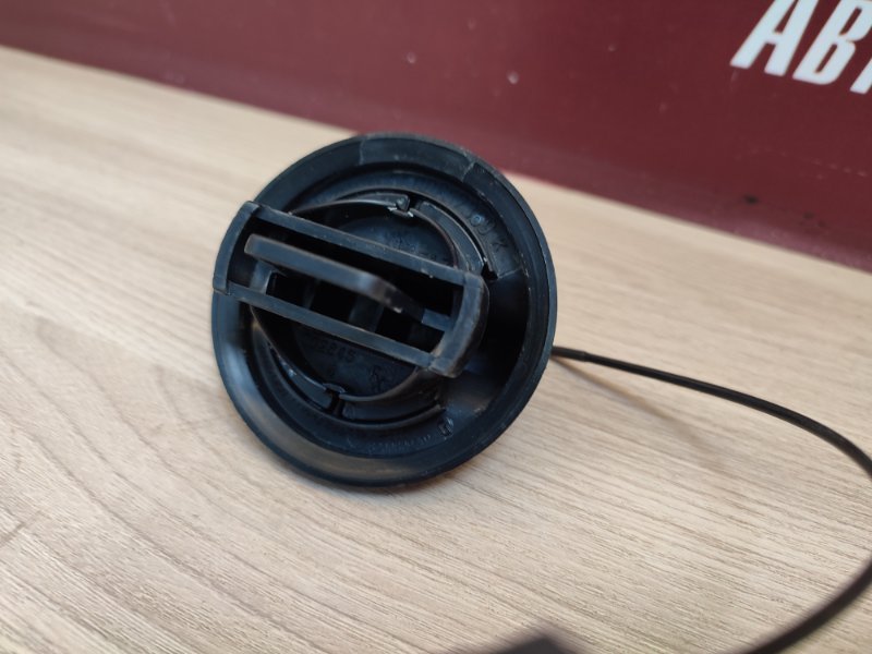 Крышка топливного бака