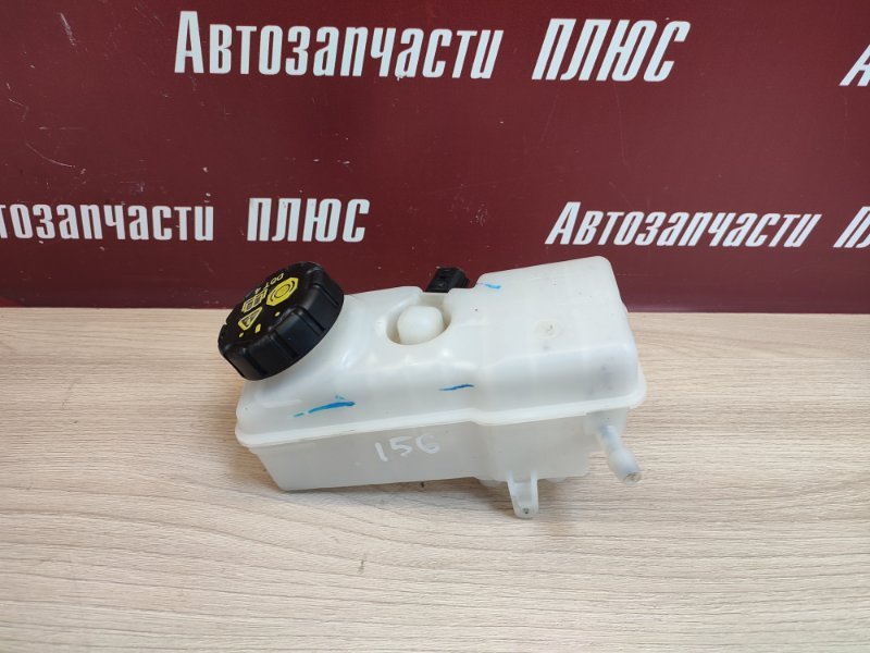 Бачок главного тормозного цилиндра
