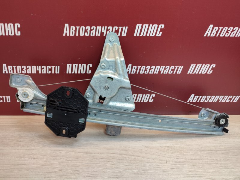 Стеклоподъемник    двери