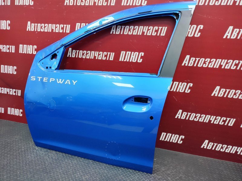 Дверь боковая