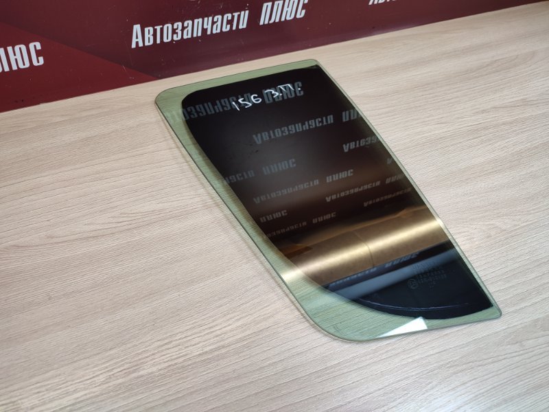 Форточка двери