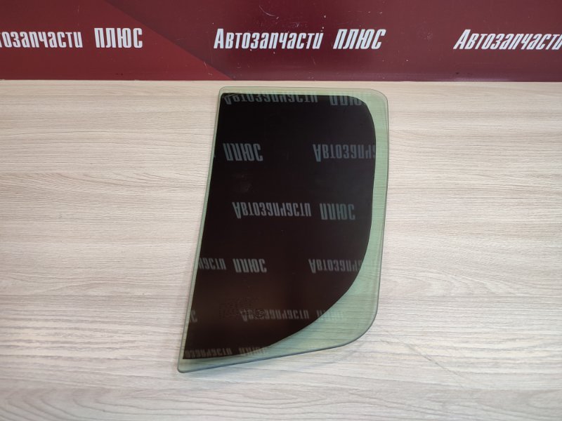 Форточка двери