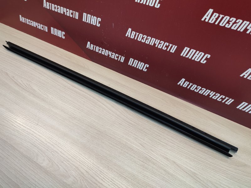 Уплотнитель стекла двери внутренний