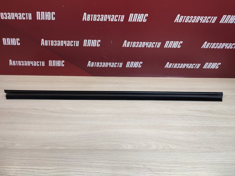 Уплотнитель стекла двери внутренний