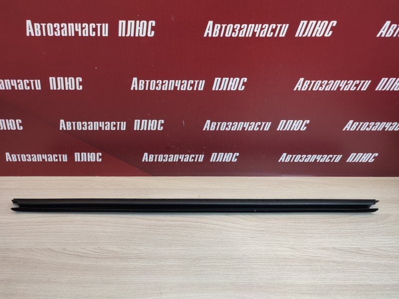 Уплотнитель стекла двери внутренний
