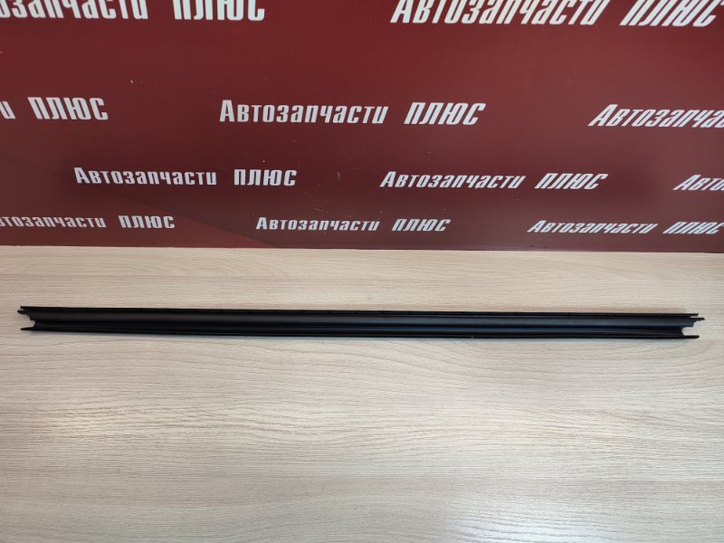 Уплотнитель стекла двери внутренний