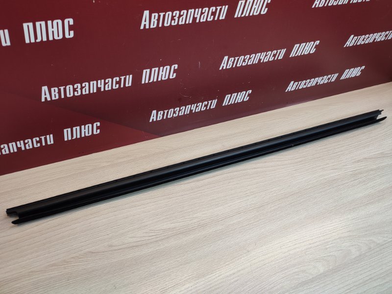 Уплотнитель стекла двери внутренний