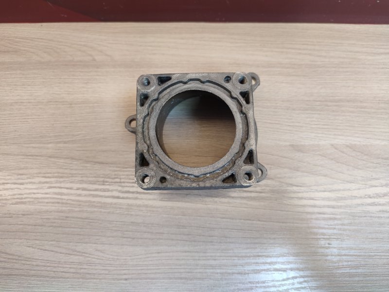 Фланец дроссельной заслонки