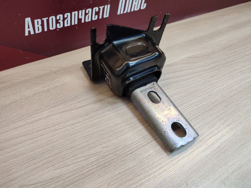 Опора двигателя