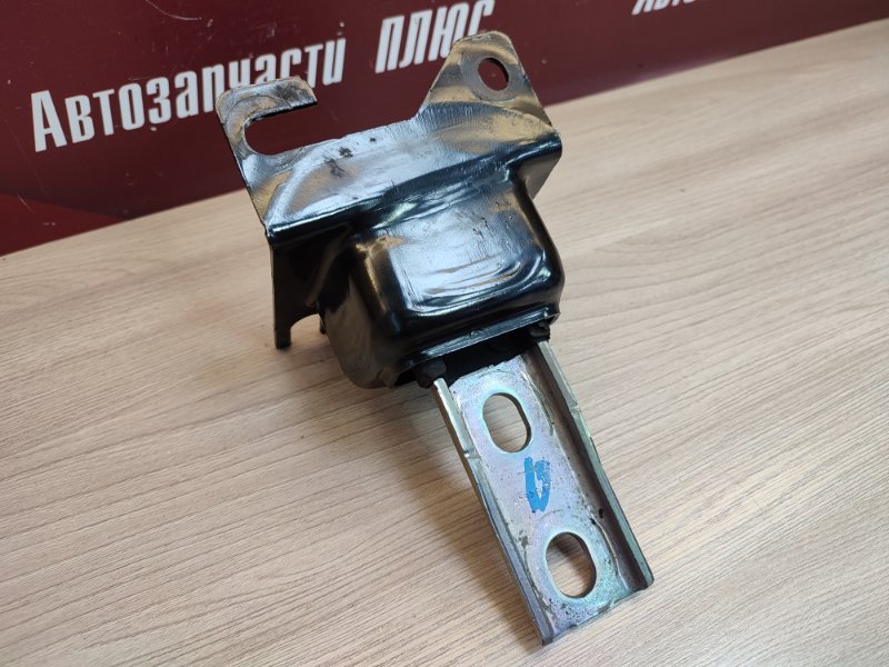 Опора двигателя