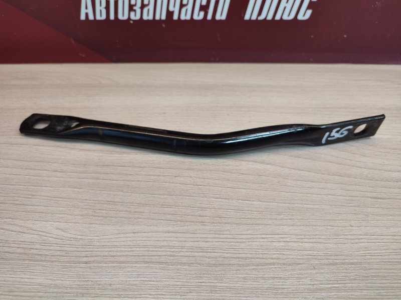 Кронштейн подрамника