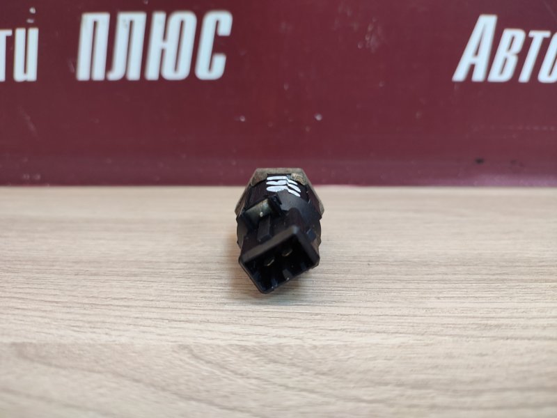 Датчик детонации двигателя