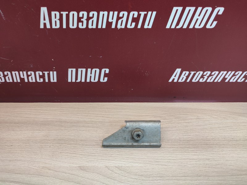 Крепление акб