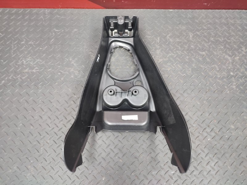 Консоль центральная