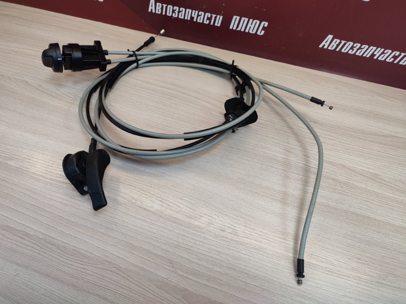 Трос замка капота