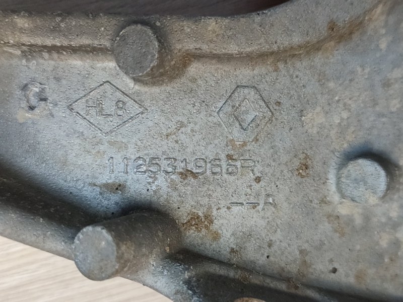 Кронштейн кпп