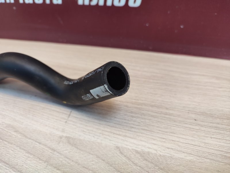 Трубка вентиляции картера