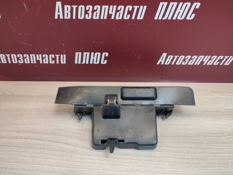 Дефлектор радиатора