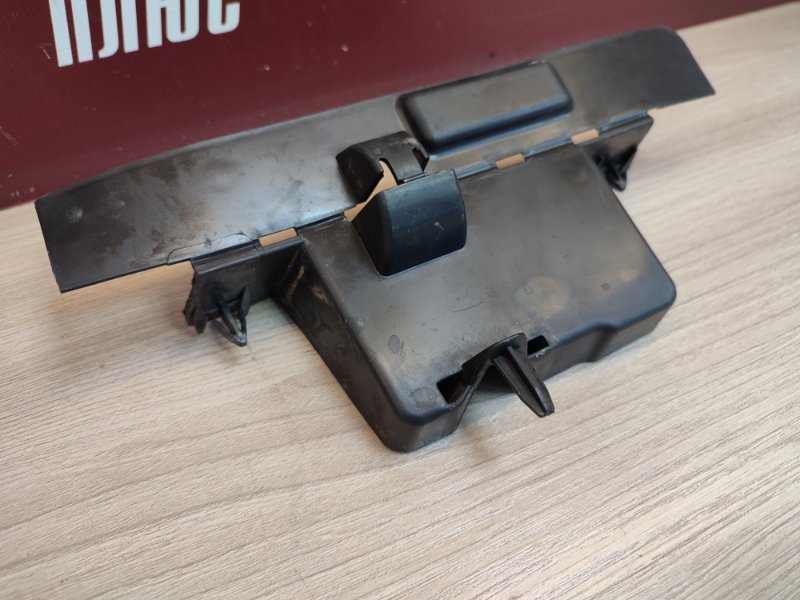 Дефлектор радиатора