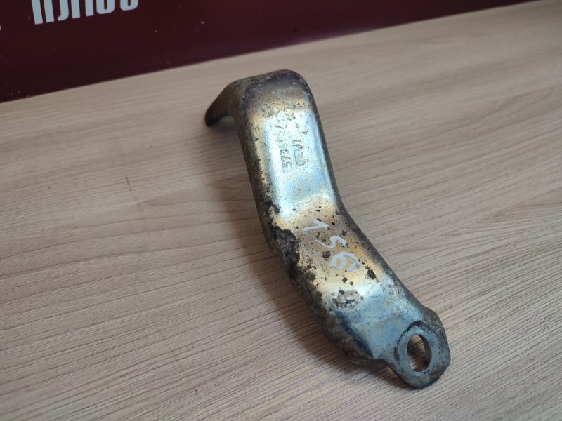 Кронштейн впускного коллектора