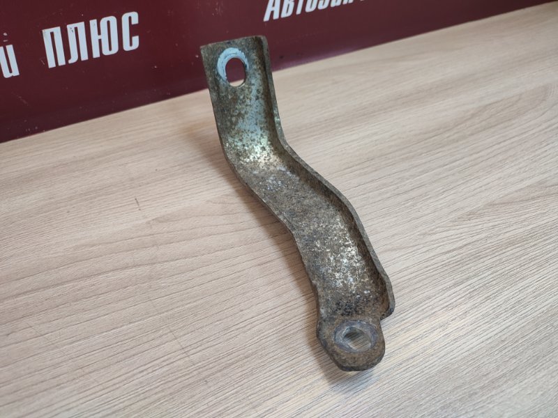 Кронштейн впускного коллектора