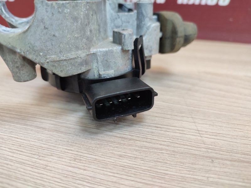 Мотор стеклоочистителя